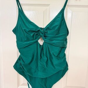 Cupshe Green One Piece Swimsuit